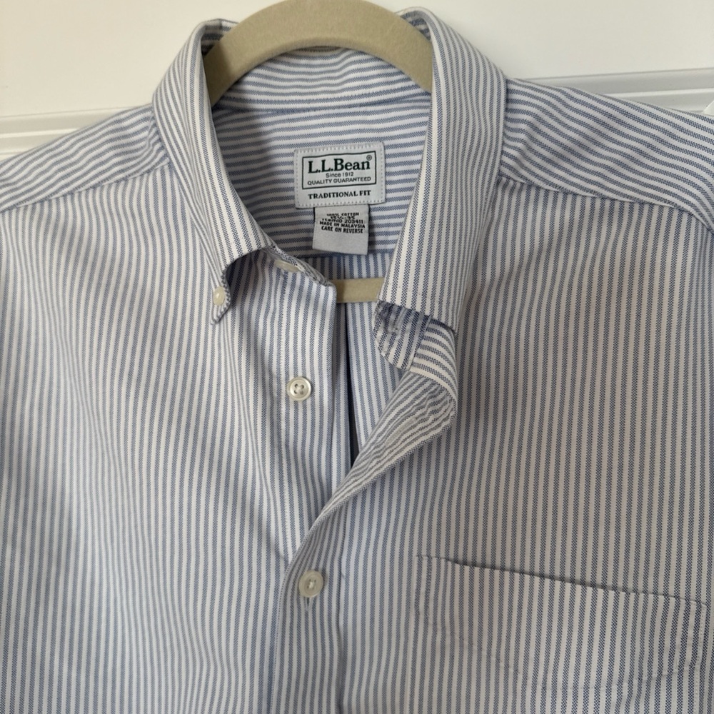 L.L. Bean Men’s Blue & White Button-Down Shirt- Traditional Fit - Picture 2 of 8